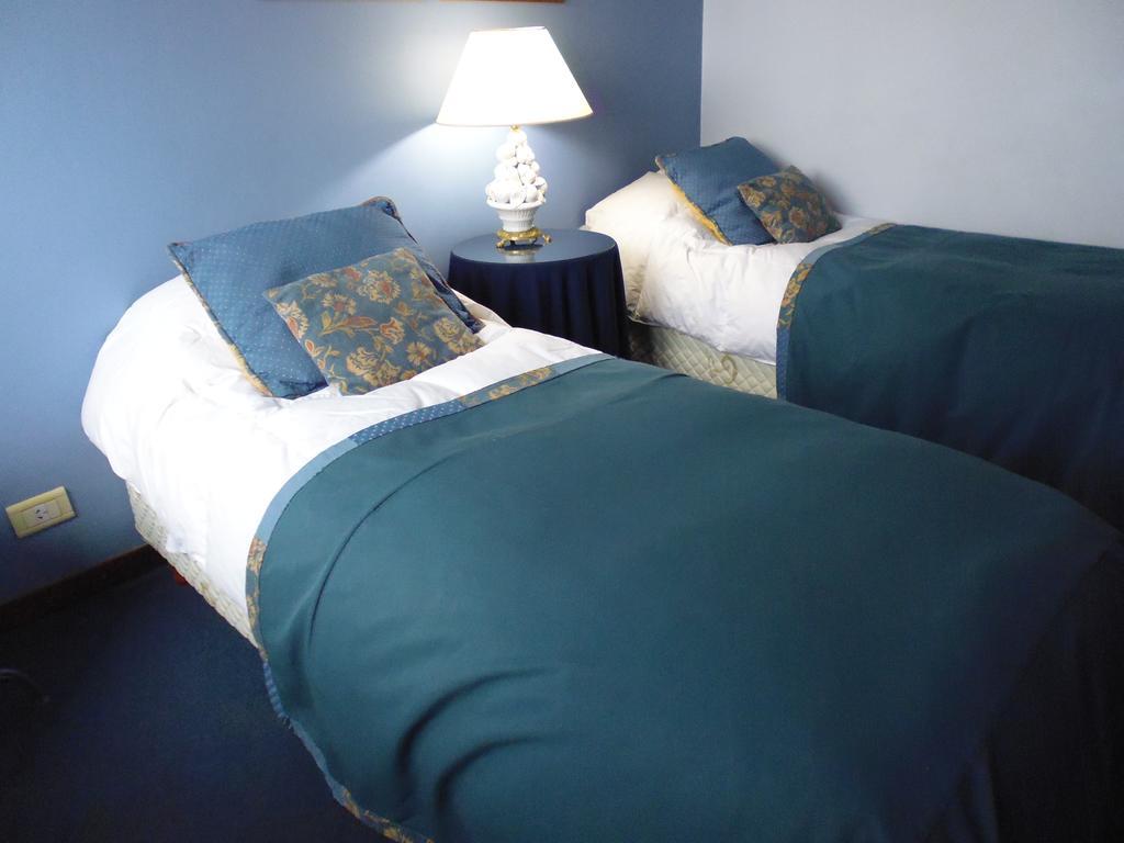 Hosteria Residencia Linares Ushuaia Camera foto