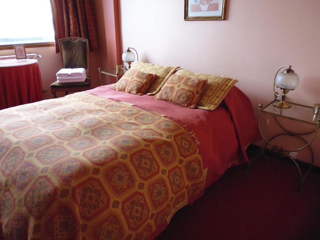 Hosteria Residencia Linares Ushuaia Camera foto