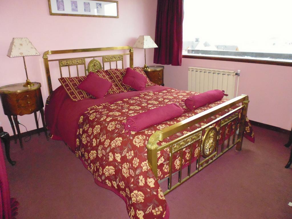 Hosteria Residencia Linares Ushuaia Esterno foto