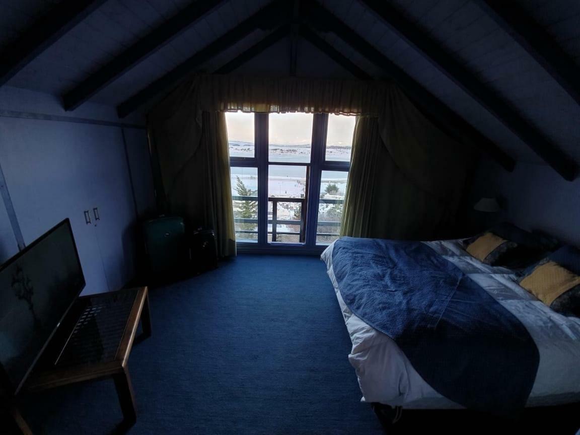 Hosteria Residencia Linares Ushuaia Esterno foto