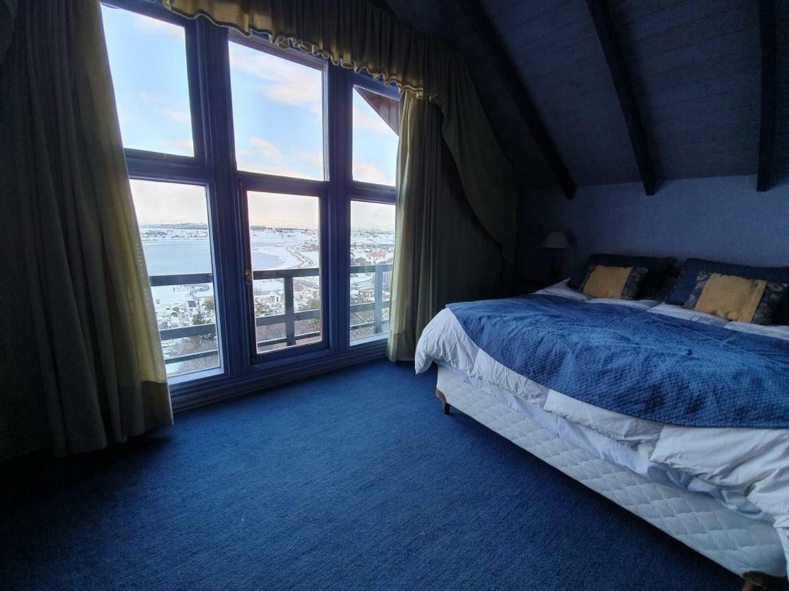 Hosteria Residencia Linares Ushuaia Esterno foto